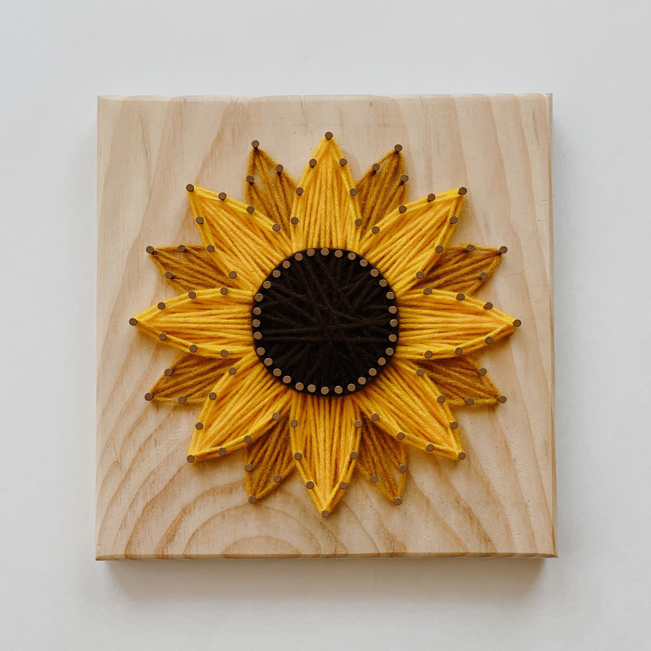 Sunflower String Art Kit (Large) image 0