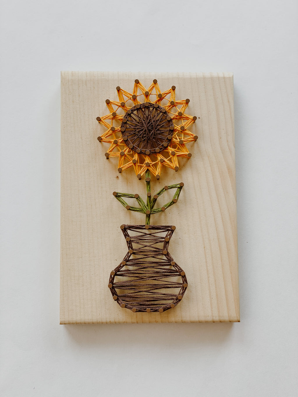 Sunflower String Art Kit (Medium) image 0