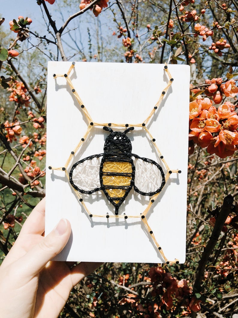 Bee String Art Kit (Medium) image 2
