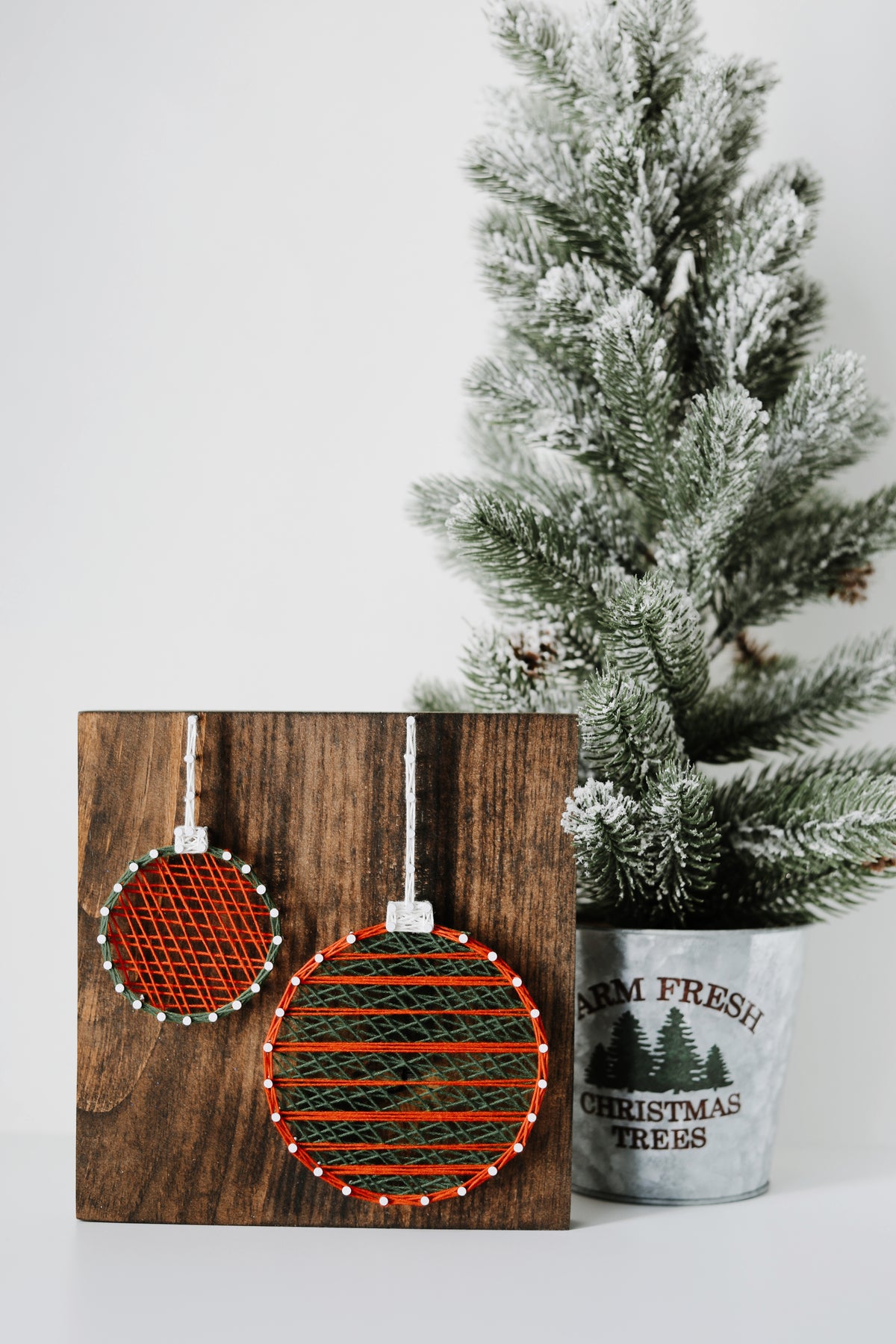 Ornament String Art Kit (Large) image 1