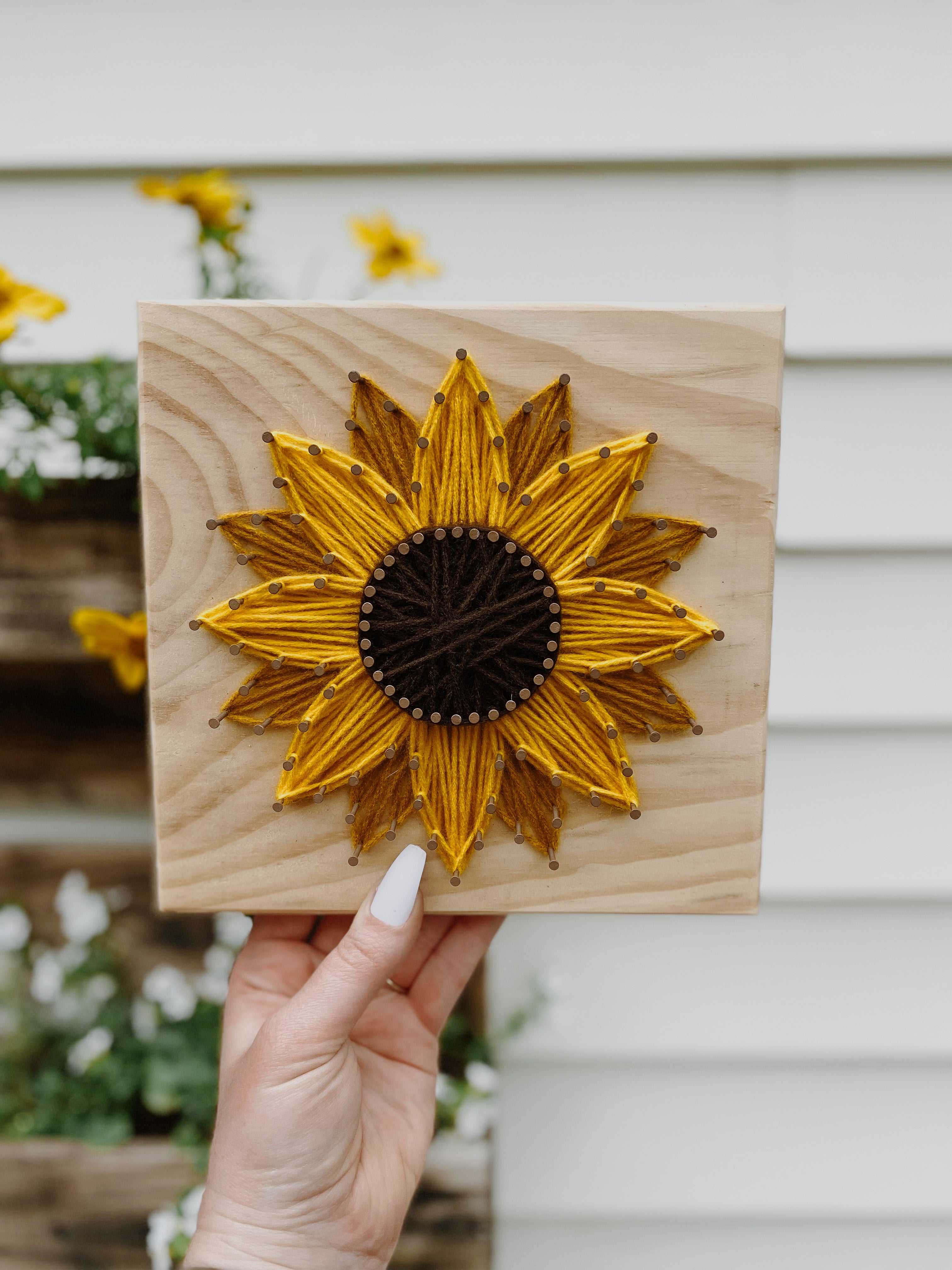 Sunflower String Art Kit (Large) image 3